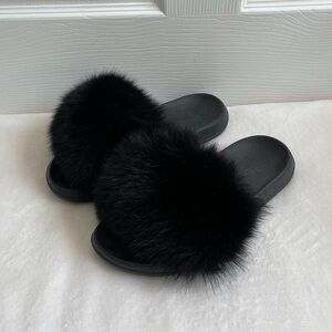Glamatti fur sandals